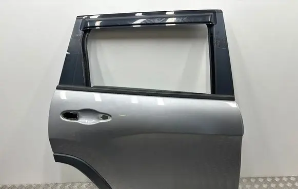 Rear door
