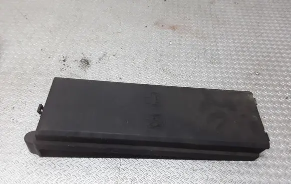 Land Rover Range Rover Sport L320 Fuse box cover 
