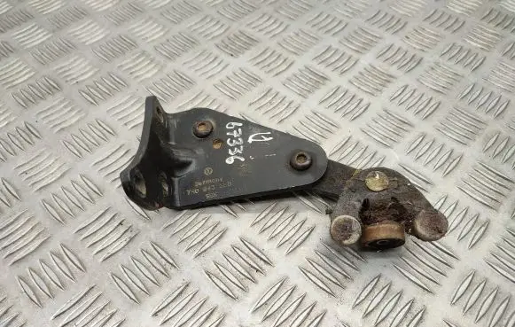 Volkswagen Transporter - Caravelle T5 Sliding door lower roller guide/hinge 7H0843398