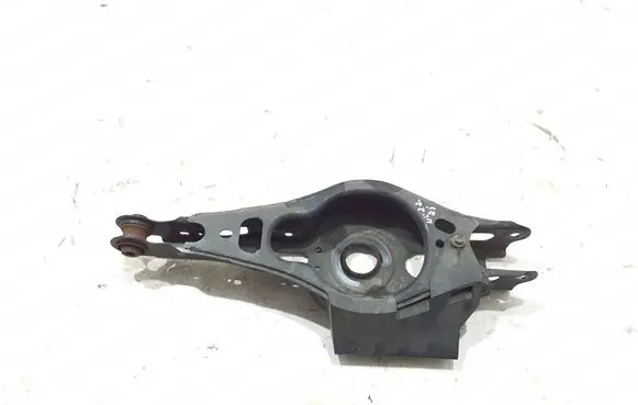 Lexus NX Rear upper control arm/wishbone 4873042060