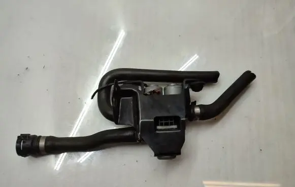 Coolant heater control valve