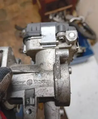 Fiat Doblo Throttle valve 55213019