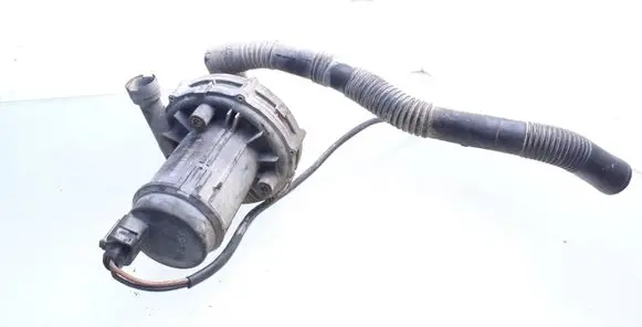 Audi A6 S6 C5 4B Secondary air pump 078906601D