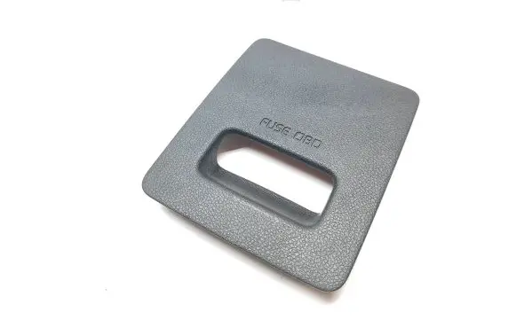 KIA Sportage Fuse box cover 84756F1880 K4KQL56500