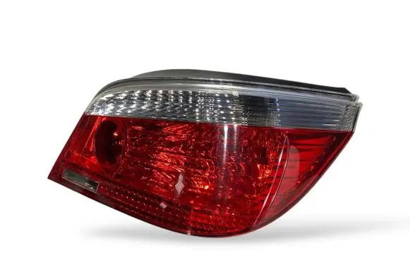 BMW 5 E60 E61 Rear/tail lights 6923306