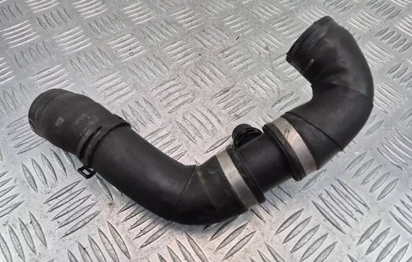 BMW X1 E84 Engine coolant pipe/hose 7590702
