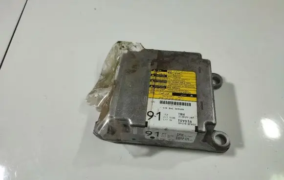 Toyota Corolla Verso AR10 Airbag control unit/module 213819107