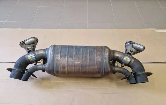 Porsche 992 Rear muffler/silencer tail pipe 992251057D 0767206