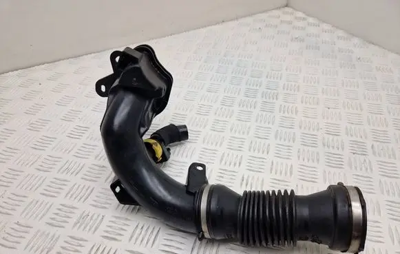 Peugeot Expert Breather/breather pipe/hose 9674810880 9674127880