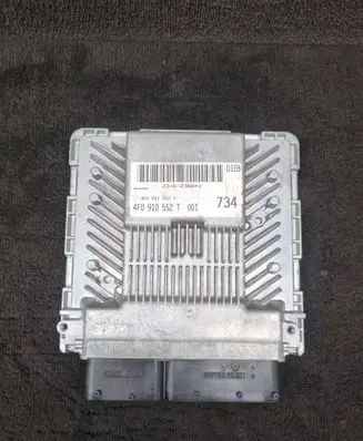Audi A6 S6 C6 4F Engine control unit/module 4F0907552F 4F0910552T