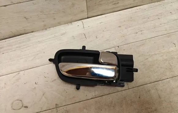 Hyundai i20 (PB PBT) Front door interior handle 826201J000