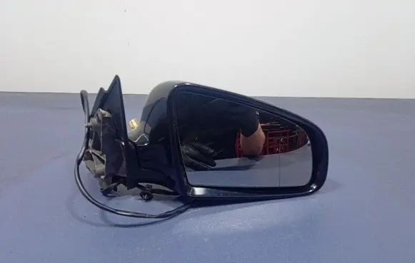 Audi A4 S4 B7 8E 8H Front door electric wing mirror 