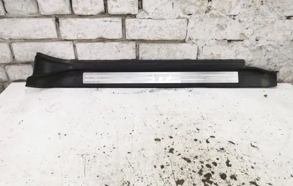 Audi TT Mk1 Front sill trim cover 8N0853492
