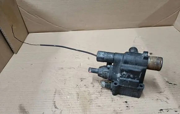 Peugeot Boxer Thermostat housing 9618260280