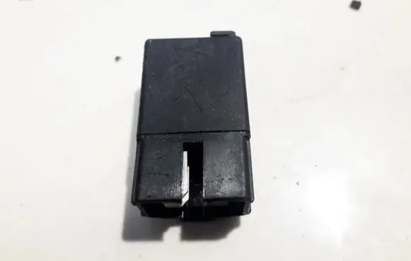 Mitsubishi Space Star Other relay E8T101 9603