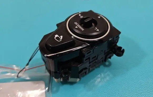 Hyundai i40 Electric window control switch 39R480-1230 IMPRK1490500