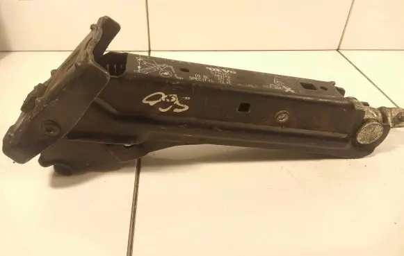 Volvo S60 Lift Jack 8679369