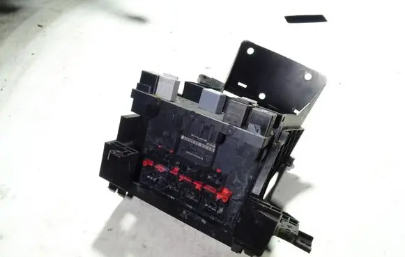 Volkswagen PASSAT B6 Comfort/convenience module 3C0937049AJ