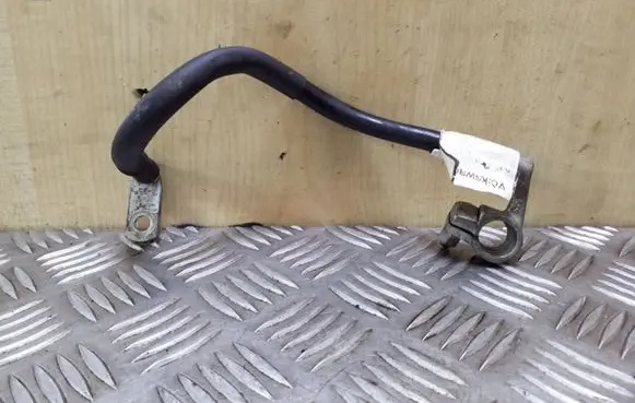 Volkswagen Tiguan Negative earth cable (battery)