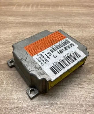 Mercedes-Benz C W203 Airbag control unit/module 0018209726 0285001373
