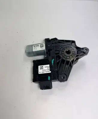 Alfa Romeo Giulia Front door window regulator motor C59675-102
