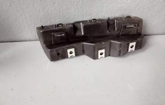 Fiat Doblo Front bumper mounting bracket 10490857