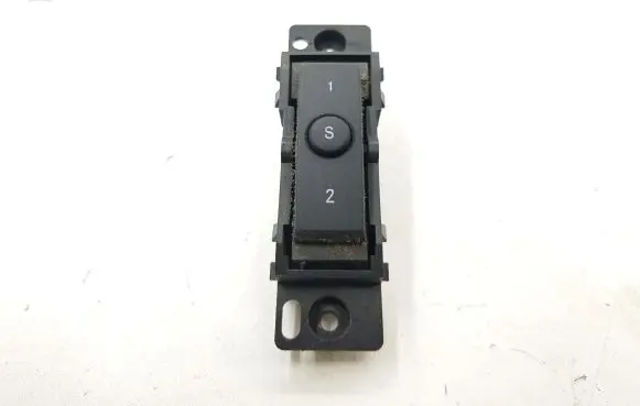 Chrysler 300 - 300C Seat memory switch 04602446AB