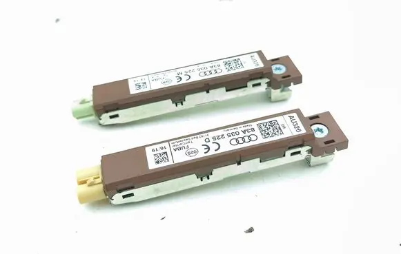 Audi Q3 F3 Aerial antenna amplifier 83A035225M