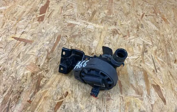 Skoda Enyaq iV Electric auxiliary coolant/water pump 1EA965567 220521 SWC201