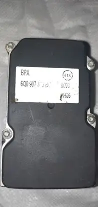 Skoda Fabia Mk1 (6Y) ABS Pump 6Q0907379BC