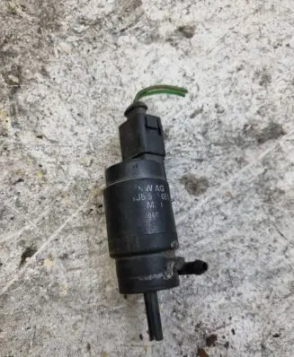 Seat Toledo II (1M) Windscreen/windshield washer pump 1J5955651