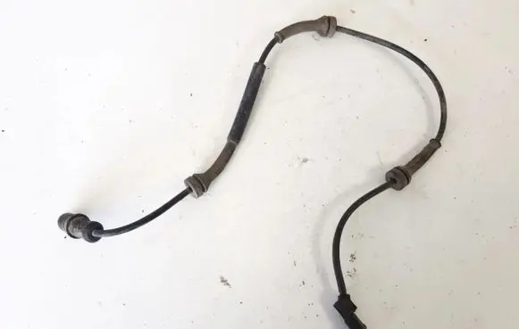 Renault Laguna II ABS brake wheel speed sensor 10071150941