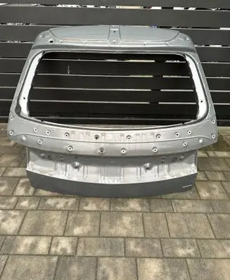 Hyundai Ioniq 5 Truck tailgate 