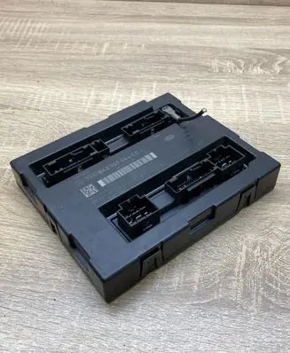 Audi A4 S4 B8 8K Comfort/convenience module 8K0907064CC