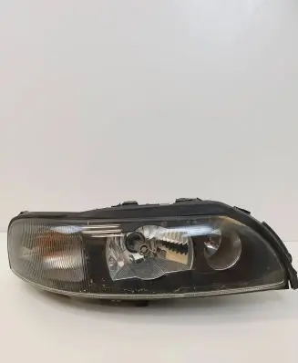 Volvo V70 Headlight/headlamp 8693657 125802A011 89008267