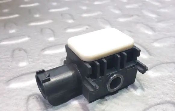 Mercedes-Benz S W221 Airbag deployment crash/impact sensor 0038202826