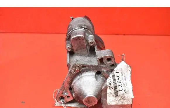 Nissan Qashqai Starter motor 8200584675B