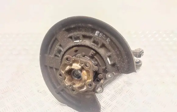 BMW M4 F82 F83 Rear wheel hub 33302284796