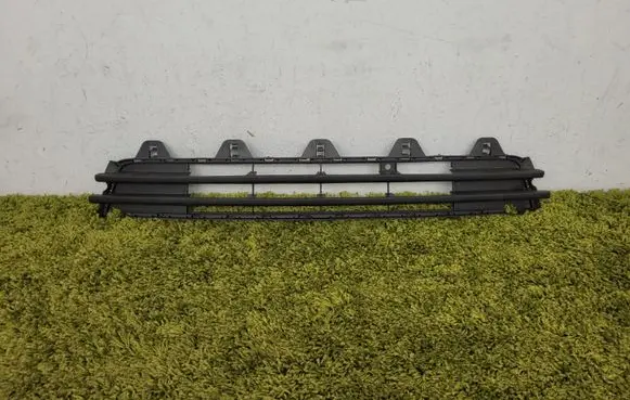 Opel Meriva A Front bumper lower grill 13184267