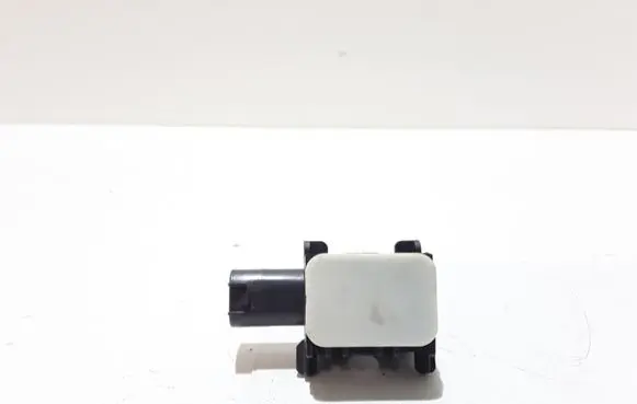 Mercedes-Benz ML W164 Airbag deployment crash/impact sensor 0038202826