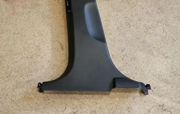 KIA EV6 (B) pillar trim (bottom) 85835CV100