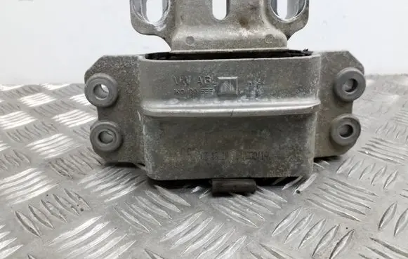 Volkswagen Golf VI Gearbox mount 1K0199555N