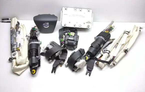 Volvo XC60 Airbag set 39801840 P31271736 39803977