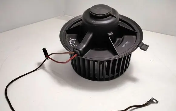 Volkswagen Caddy Heater fan/blower 3136612084