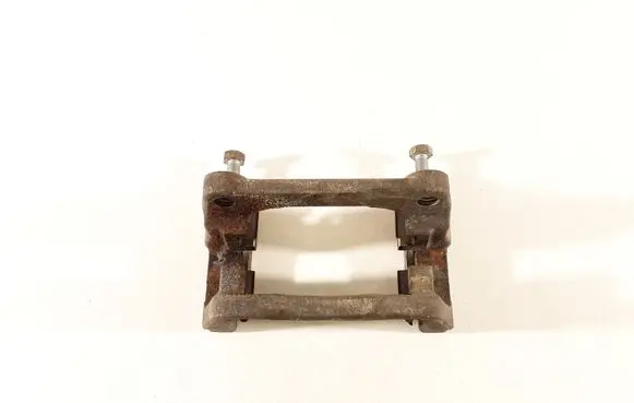 Land Rover Freelander 2 - LR2 Brake caliper pad carrier rear 