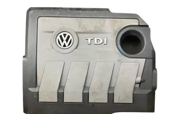 Volkswagen PASSAT B6 Engine cover (trim) 03L103925 03L103925J 03L103925K