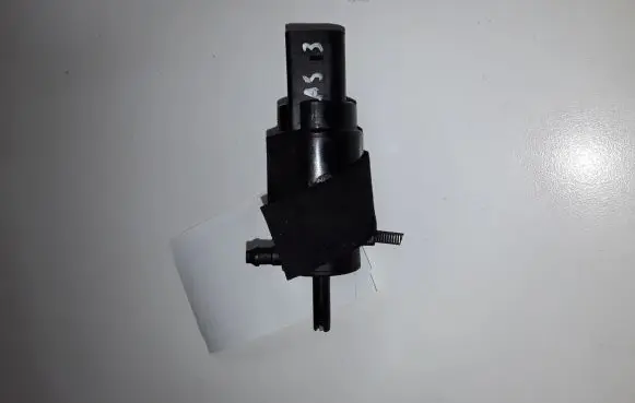 Audi A5 8T 8F Windscreen/windshield washer pump 8K5955647
