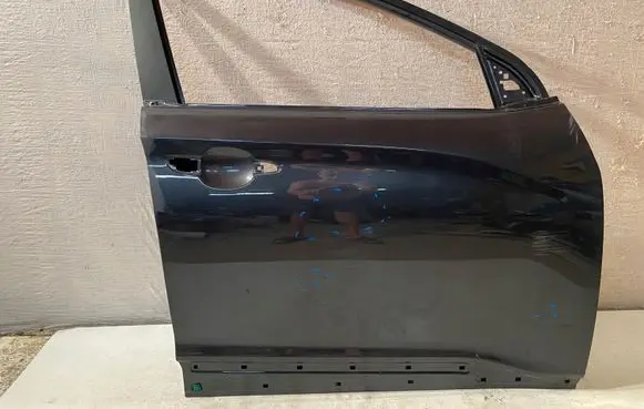 Hyundai Kona I Front door