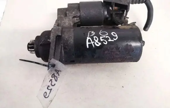 Volkswagen PASSAT B6 Starter motor
