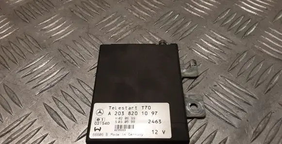 Mercedes-Benz E W211 Phone control unit/module A2038201097